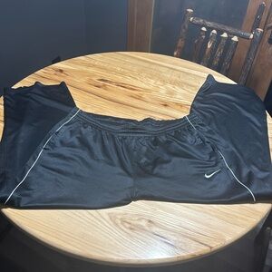 Men’s athletic pants